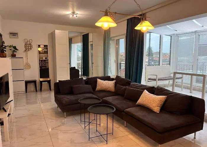 Center Апартамент *